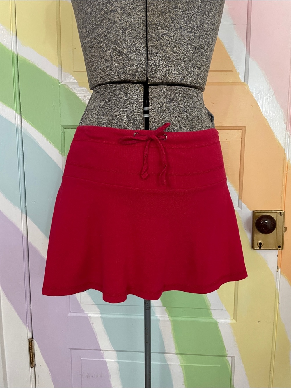 Vintage SO… So Real. So Right Y2K Red Cotton Micro Mini Skirt Sz M 💚🎀